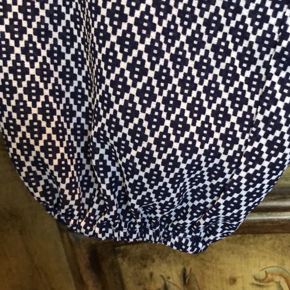 Michael Kors Off The Shoulder Blouse - Picture 5 of 9